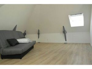 Location appartement 5 pièces 210 m² à motte castrale du Breucq (59491)