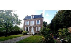 Chaumont en Vexin  Maison Bourgeoise de 11 pièces  205 m2  2900m2 de jardin