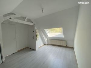 Studio 1 pièce 13 m²