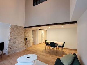 Duplex meublé 120 m° plein centre chaumont