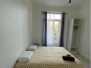 1 chambre dispo OM LIVERPOOL