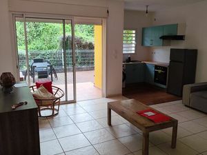 Charmant T2 en centre ville du tampon