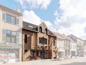 Bien professionnel à vendre à Veurne € 525.000 (LJ4MF) - ERA Domus (Veurne) | Zimmo