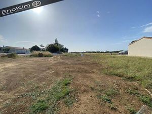 Terrain constructible viabilisé à vendre