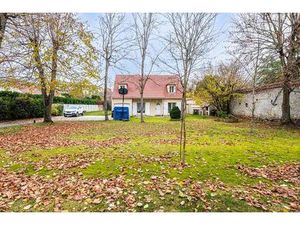 Maison familiale 130 m² - 6 pièces avec jardin - Centre Rosny-sur-Seine