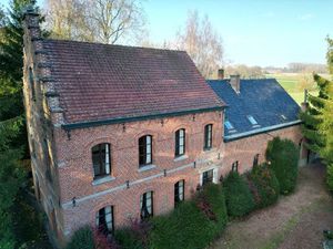 Maison à vendre avec jardin et 4 chambres   Lombise (VBD68784)