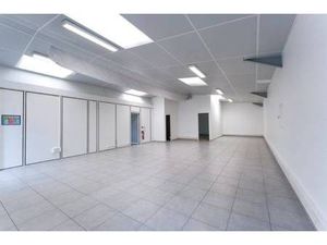 Local commercial à vendre