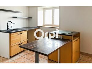 Location appartement  109.6 m² T-4 à Grézieu-le-Marché  650 €