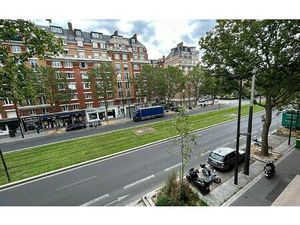 Location appartement  31.3 m² T-2 à Paris 12  1 040 €