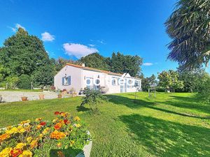 Maison plain-pied 98m² / 4 chambres / 1860m²