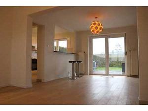 Agréable maison mitoyenne proche du centre