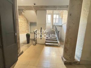Vente commerce 2 pièces 62 m² Lyon 1 (69001)