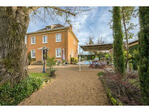 Vente maison 8 pièces 200 m² Limas (69400)