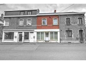 MAISON 2/3 CHAMBRES AVEC COUR  AU CENTRE DE SPRIMONT