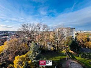 APPARTEMENT AVEC VUE PANORAMIQUE À SINT-AGATHA-BERCHEM