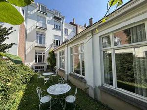 Saint Gilles- Maison arrière avec bâtiment arrière et jardin