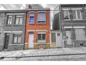 MAISON 2 CHAMBRES  A RENOVER  AVEC JARDIN ET GARAGE