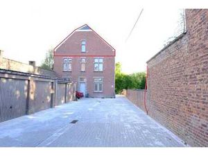 Spacieux appartement 3 CH. rénové à Grivegnée