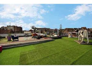 PENTHOUSE - 3 CHAMBRES + TERRASSE DE 320 M² + PARKING