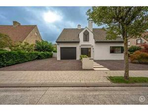 Magnifique villa rénovée avec 4 chambres et un agréable jar
