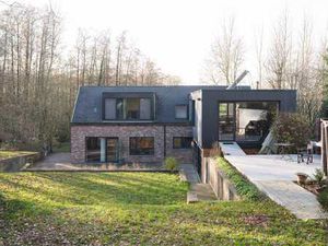 Scheldewindeke – Ruime woning met loftkarakter in een gro...