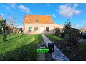 Maison ouverte avec 3 chambres  véranda  jardin et EPC B !