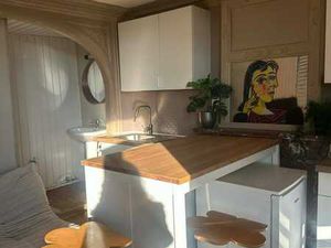 À louer – STUDIO MEUBLÉ au cœur de Mons