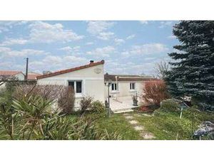 Vente Maison Piscine à Benet (85490) : à vendre Piscine / 110m² Benet