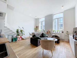 Duplex appartement met 2 slaapkamers en 2 badkamers in Gent