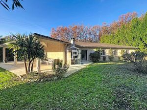 Propriété d’exception – T7 de plain-pied de 177 m² au cœur d’un parc paysager avec piscine