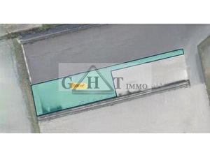 Location commerce 1500 m² à Crégy-lès-Meaux (77124)