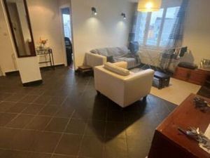 Location appartement 5 pièces 80 m² à Lyon 8 (69008)