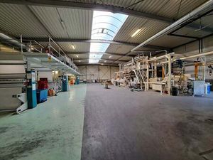 Bien professionnel à louer à Nieuwerkerken € 3.800 (LJ70K) - | Zimmo