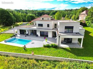 Maison contemporaine 6 pièces 200m2