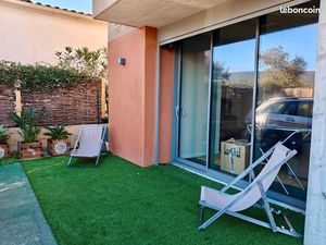 Location à l’année studio neuf 26m2 meublé  full équipé haut de gamme  terrasse  parking p