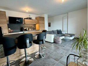 À louer – F2 meublé 48 m² avec terrasse – Quartier Rive de la Thur – Cern