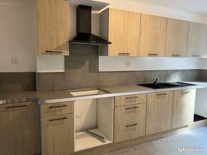 Maison à louer à Carpentras