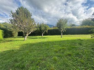 Vente terrain 701 m² La Roche-sur-Foron (74800)