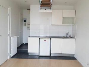 Location appartement 1 pièce 19 m² à Paris 17 (75017)