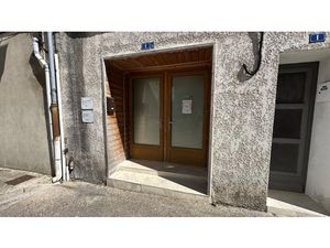 Local professionnel à vendre BARBEZIEUX SAINT HILAIRE 4 pièce(s) 87m2 60 000€