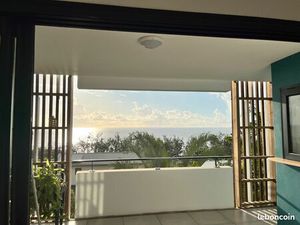 T3 non meublé vue mer St leu centre-ville