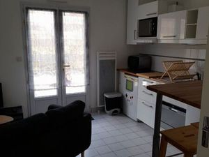 Studio a louer 18m2 tours nord