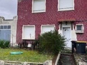 Part loue maison 3 chambres grand garage