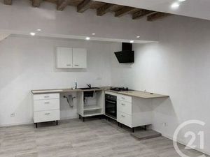 Maison à louer - 5 pièces - 81 25 m2 - St Symphorien D Ozon - 69 - RHONE-ALPES