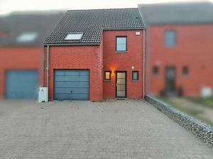 Spacieuse maison 4 chambres avec garage et jardin