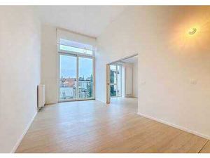 Splendide appartement 1ch + bureau/2chambres