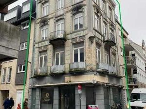 LOCAL COMMERCIAL AVEC LOGEMENT A RENOVER