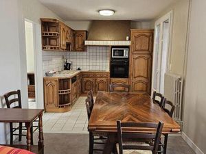 Location appartement 1 pièce 88 m² à Poitiers (86000)