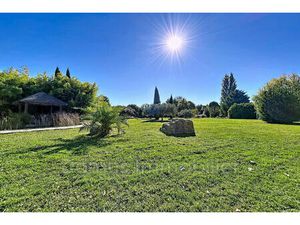 Vente maison 7 pièces 173 m² Althen-des-Paluds (84210)