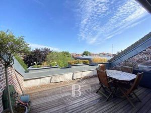 Vendu - Appartement 5 Pièces 137 m2 Lille Vieux Lille